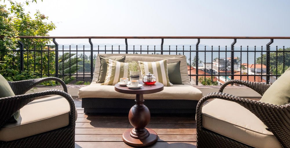 Belas Casas - Cozy nook at the deck